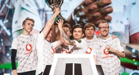 四、 选手与战队动态类